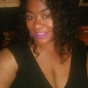 Meet your Posher, Candice